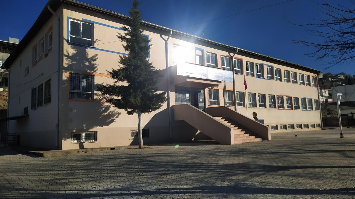 Hasancalı Ortaokulu Fotoğrafı
